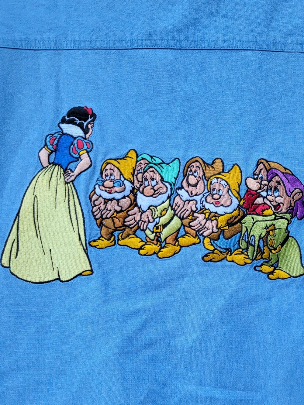 Vintage Disney Made In Hong Kong Men's Long Sleeve Shirt W Snow White & Dwarfs